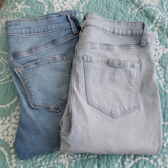 Old Navy Denim - Ripped Jeans bundle 💖🙈